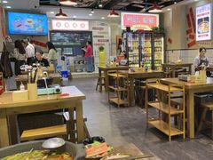 -黔有有贵州酸汤夺夺粉火锅(五味十字店)