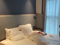 -珠海拱北口岸智选假日酒店