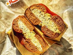 -Catch Bagel(芳草地店)