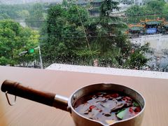 -包整·丝娃娃(一览甲秀楼风景店)