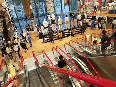 -优衣库(深圳万象天地旗舰店)