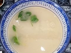 -桥香园过桥米线(国贸店)