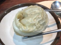 饺子-神仙雪浓汤(明洞店)