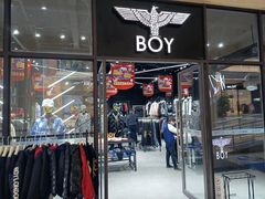 -王府井奥莱临潼小镇(临潼店)