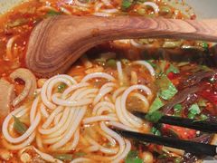 -百春原湖南牛肉粉(百联世纪店)