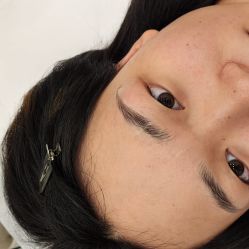 -Four Seven·半永久纹眉