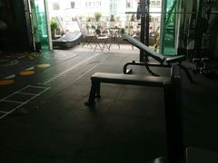 -简·无界健身工作室·运动康复·体态(石厦店)