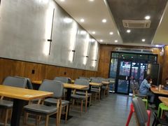 大堂-螺小胖柳州螺蛳粉(钟楼总店)