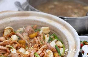 Stir-fried Pig's Tripe with Sauce