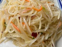 -八两八金·莱芜特色炒鸡(市南漳浦路店)