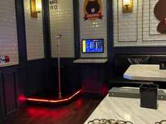 -范特西FANTASY量贩式KTV(民主广场店)