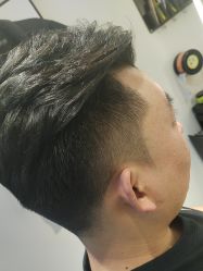 -吉艺心专业美发造型