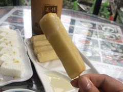 -周大娘牛乳(旧寨古村总店)