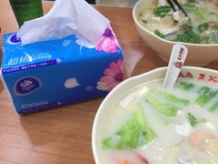 -五谷渔粉(小谷围街道穗石村店)