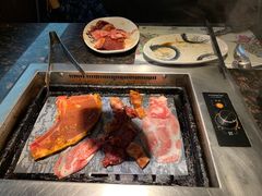 -阪尚皇·原切牛排·烤肉火锅自助(北京路店)