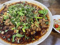 -杨三娘跷脚牛肉(羊子山西路店)