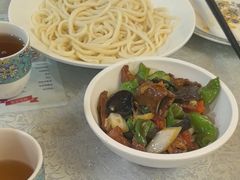 -汗腾格里·风味餐厅(新疆驻京办店)
