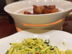 -梅花香里大酒店(郁金香路店)
