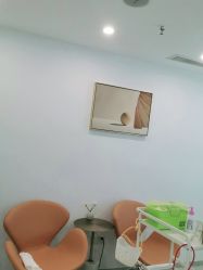 -苗方清颜·祛痘皮肤管理