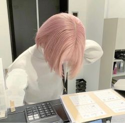-AYO SALON