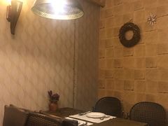 卡座-92°C俄式厨房(中央大街店)