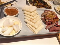 -小河公主秘制烤羊腿(小绿谷店)