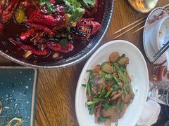 -爱啤精酿·民谣酒馆(滨江店)