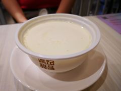 西贡双皮奶-满记甜品(优客百盛店)