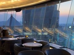 -Hi City·城市之巅