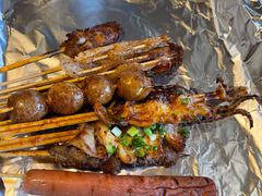 何师烤肉-何师烧烤Pro ·江湖川菜·小龙虾·精酿(太古里旗舰店)