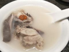 -煲宫猪肚鸡(昆山金鹰国际购物中心店)