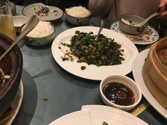 -沙龙酒家