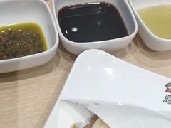 -灵芝妹子海鲜米线(凯德和平广场店)