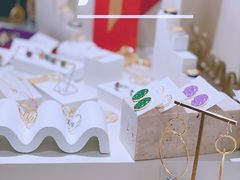 -LADY FAFA(巨鹿路陕西南路路口店)