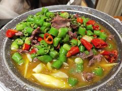 -万重锦·人文川菜馆(骡马市店)