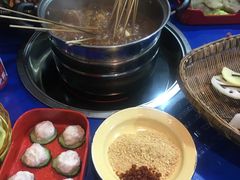 -马路边边·成都串串(翠柏路店)