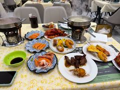 -金马门国际美食百汇(珞喻路店)