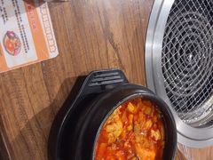 -明洞阿姨·韩式酱蟹烤肉·创意料理(三元桥店)