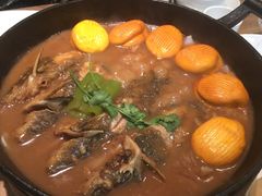 铁锅昂刺鱼-上关雪東北菜(中房金谊店)