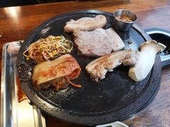 -Dombe豚(黑猪肉街店)