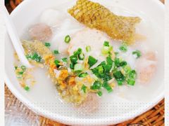 -正宗潮州鱼蛋粉(长寿西路店)