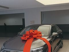 -上海永达奥诚奥迪4S店(申江路店)
