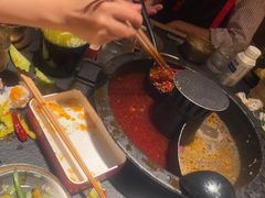 -晓宇重庆火锅(西安荟聚店)