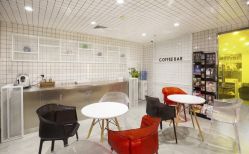 -AYO SALON