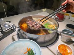 -左庭右院鲜牛肉火锅(浦江欢乐颂店)
