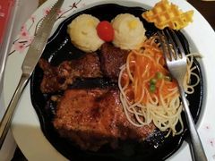 -豪客来牛排(府河店)