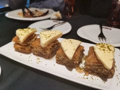 -Efes Turkish & Mediterranean Cuisine 艾菲斯餐厅(陆家嘴店)