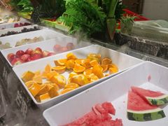 -金马门国际美食百汇(珞喻路店)