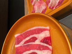 -牛YO寿喜烧·铁板烧和牛火锅自助(市府恒隆店)