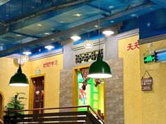 -两三事小郡肝串串香火锅(桂庙店)